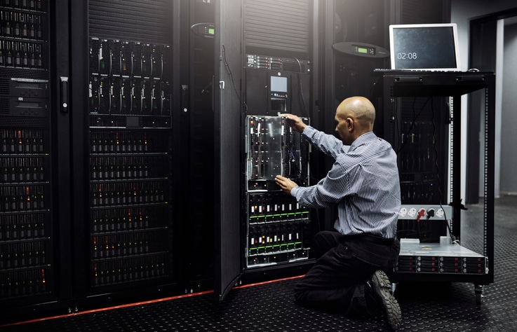 Inhouse or outsource IT